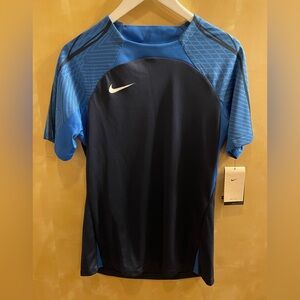 NWT Nike Dri-Fit Strike Soccer Shirt | size S